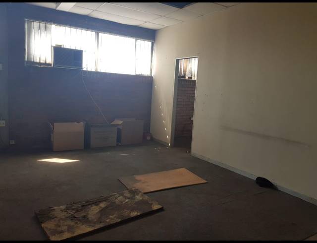 3,988M² INVESTMENT FOR SALE IN CITY DEEP